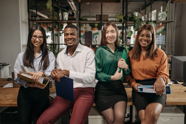 Bilingual Jobs: Languages That Pay More — A Practical 2026 Career Guide