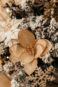 Seasonal Jobs Before Holiday Hiring Ends: Your Fast-Track Guide for 2026