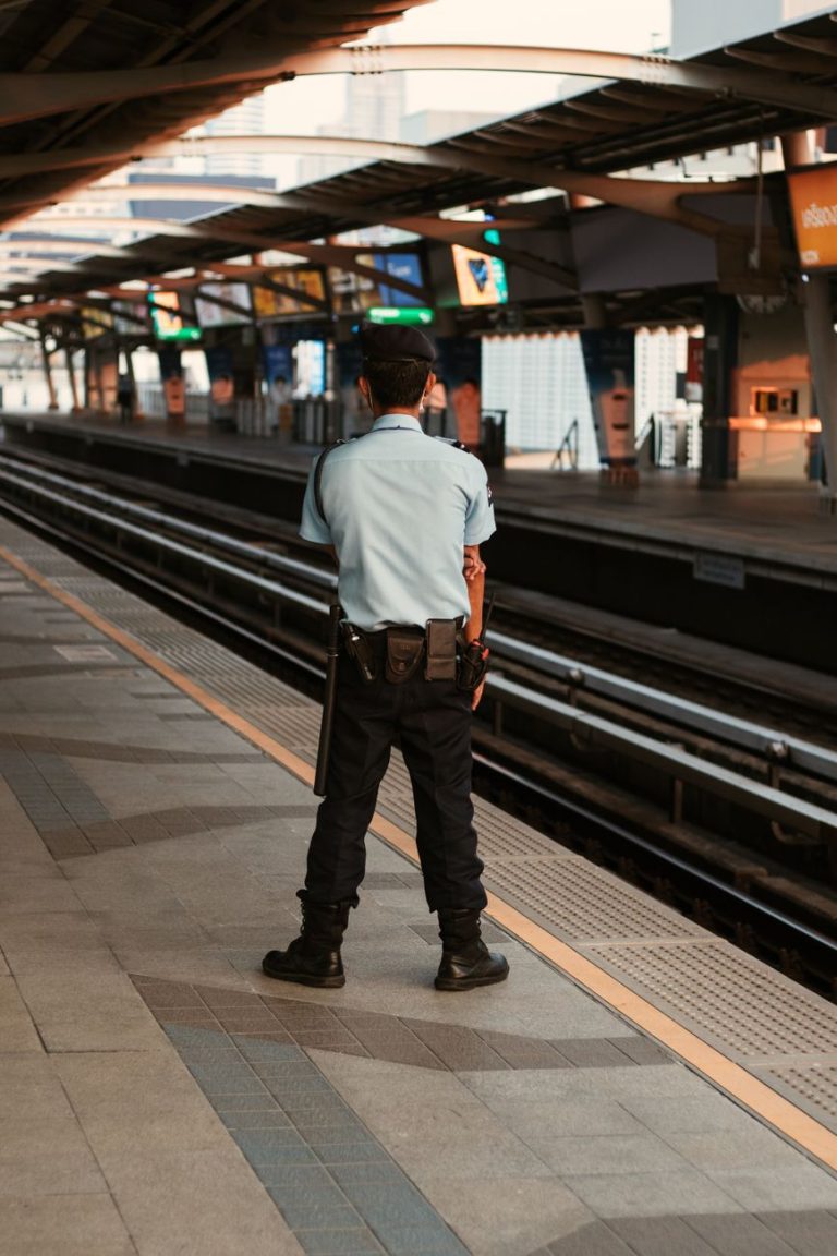 Security Guard Jobs Without Experience: A Practical 2026 Hiring Guide